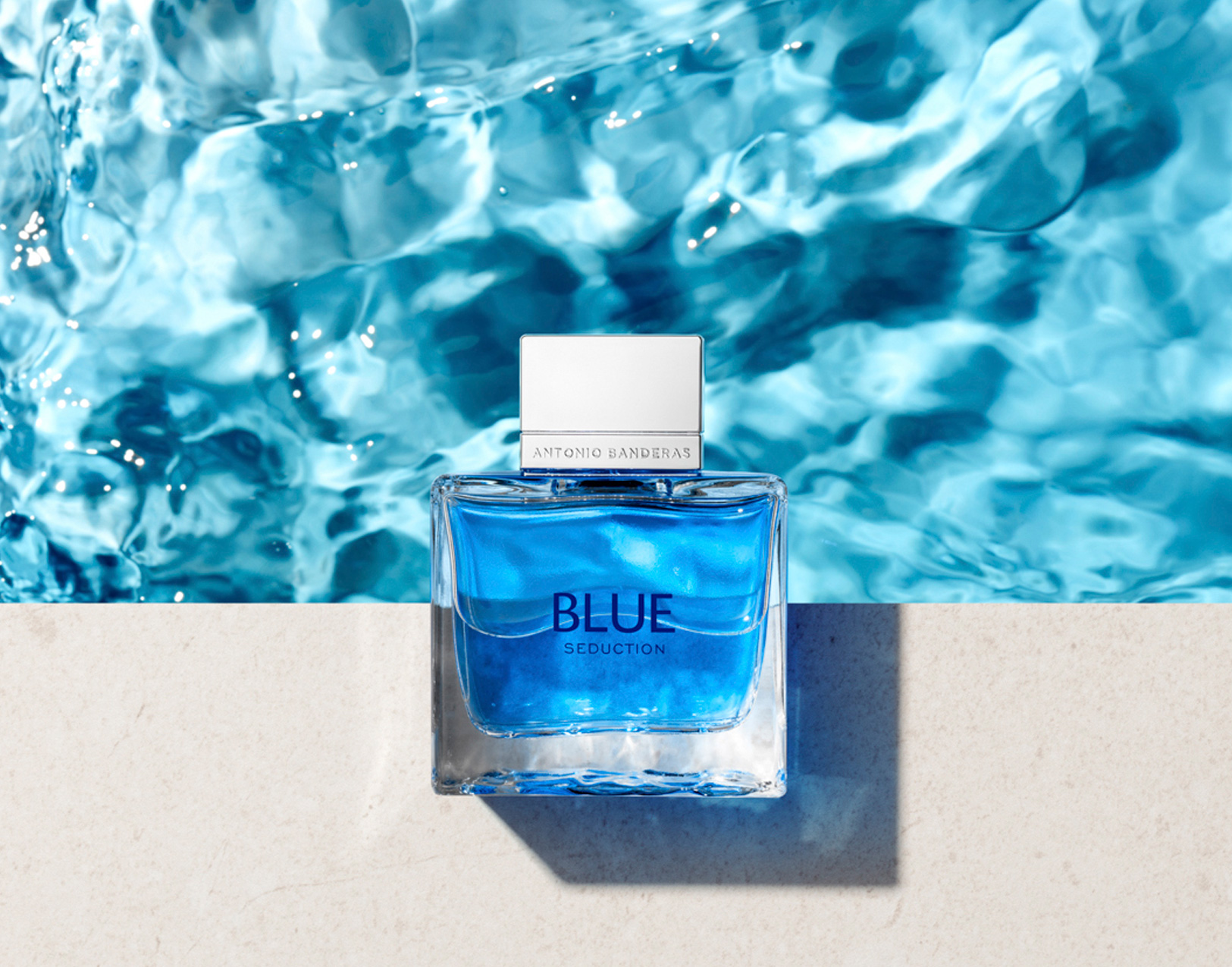 https://www.banderasperfumes.com/uploads/products/images/seduction-blue-head_1678534868.jpg